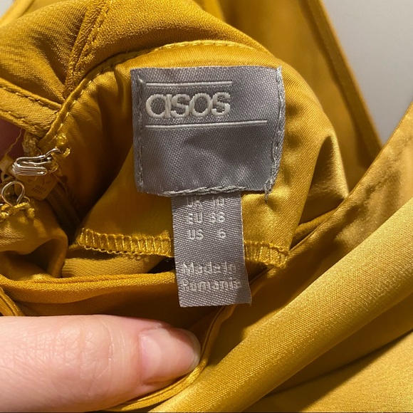 Backless ASOS dress - Picture 4 of 4